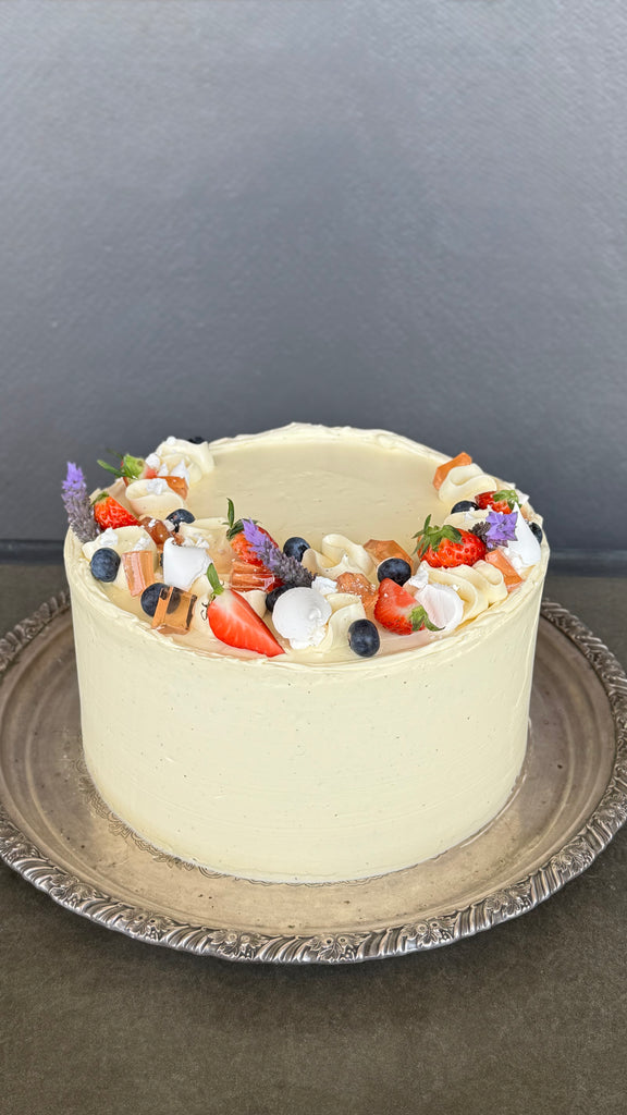 Strawberry & Cream Layer Cake