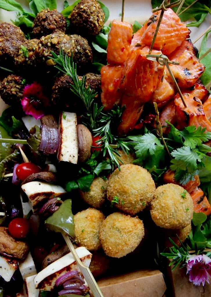 Fancy Nibbles Platter - ripe delicatessen